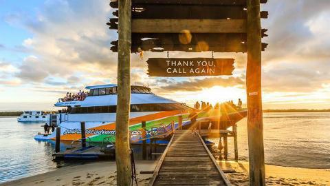 South Stradbroke Island Adventure with Lunch - Special Offer! SAVE $30!! Now only $99 for Adults!