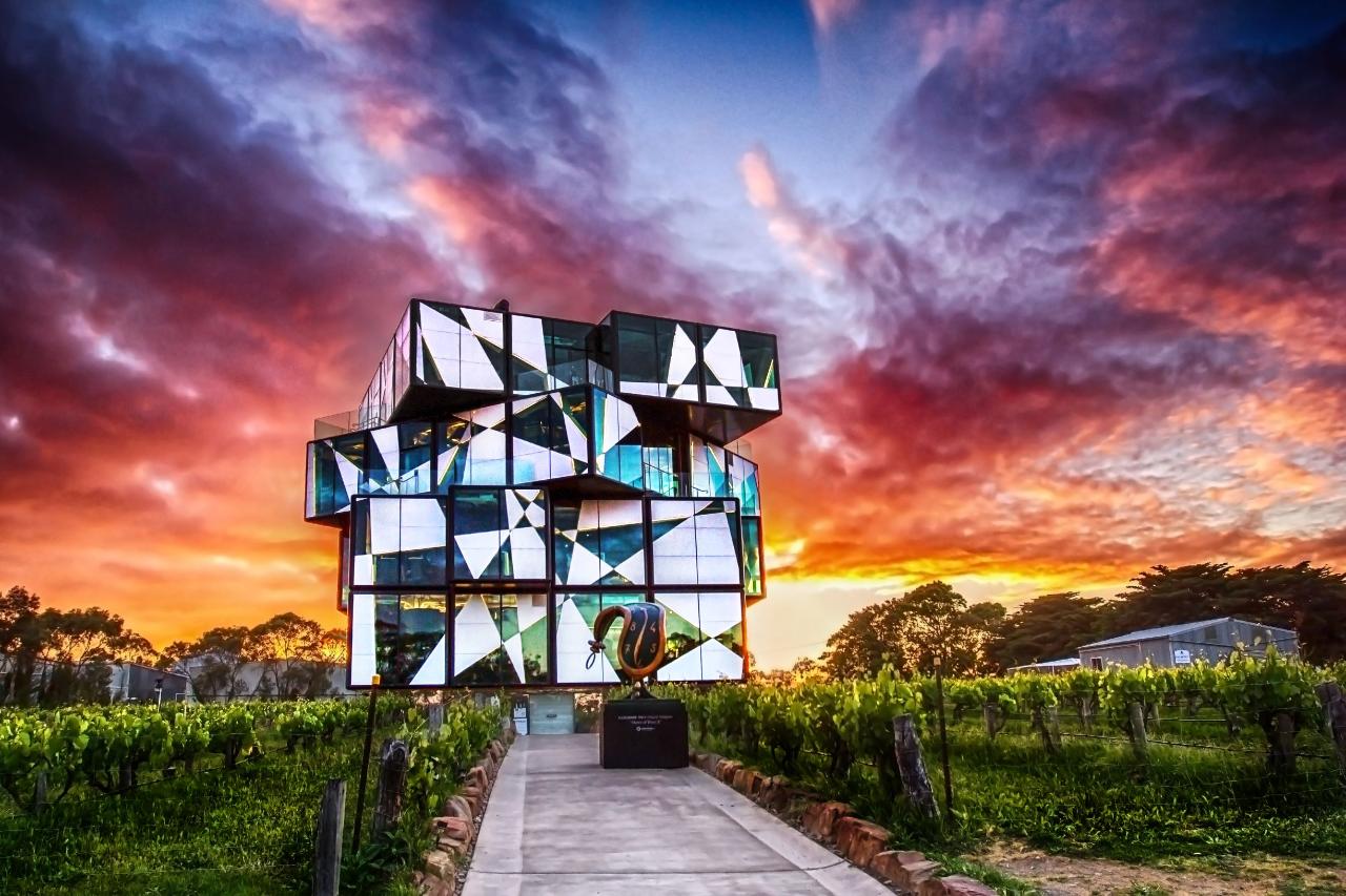 Sunset Dinner @ the d'Arenberg Cube