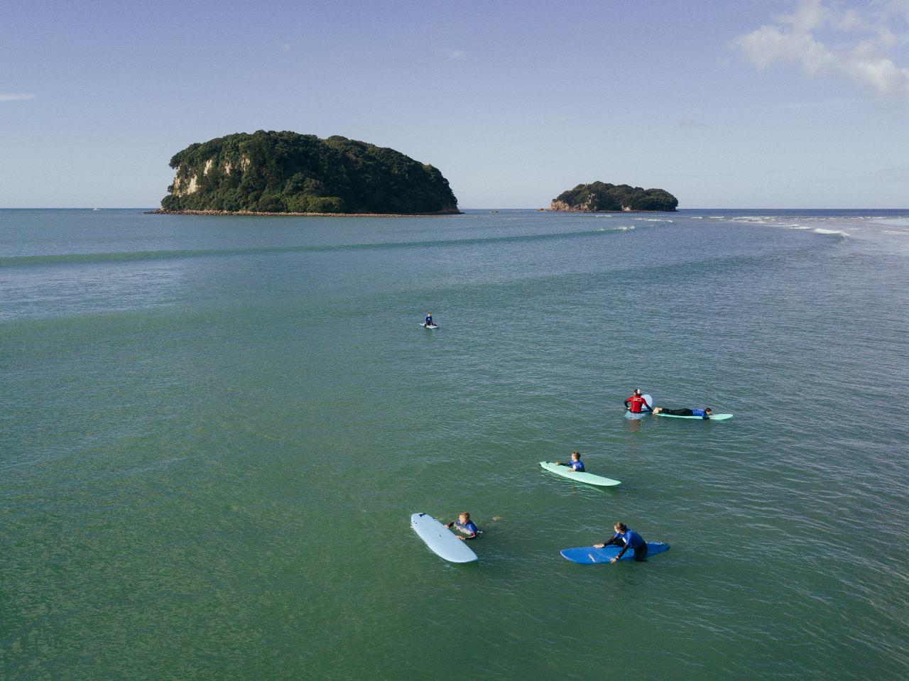 NZ Group Surf lesson