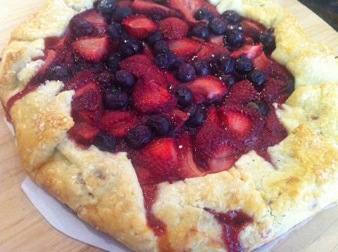 Easy as Pie - Crostatas and Southern Hand Pies; Sun, July 9; 11am-2pm; Chef Chrysta (Shattuck Ave)