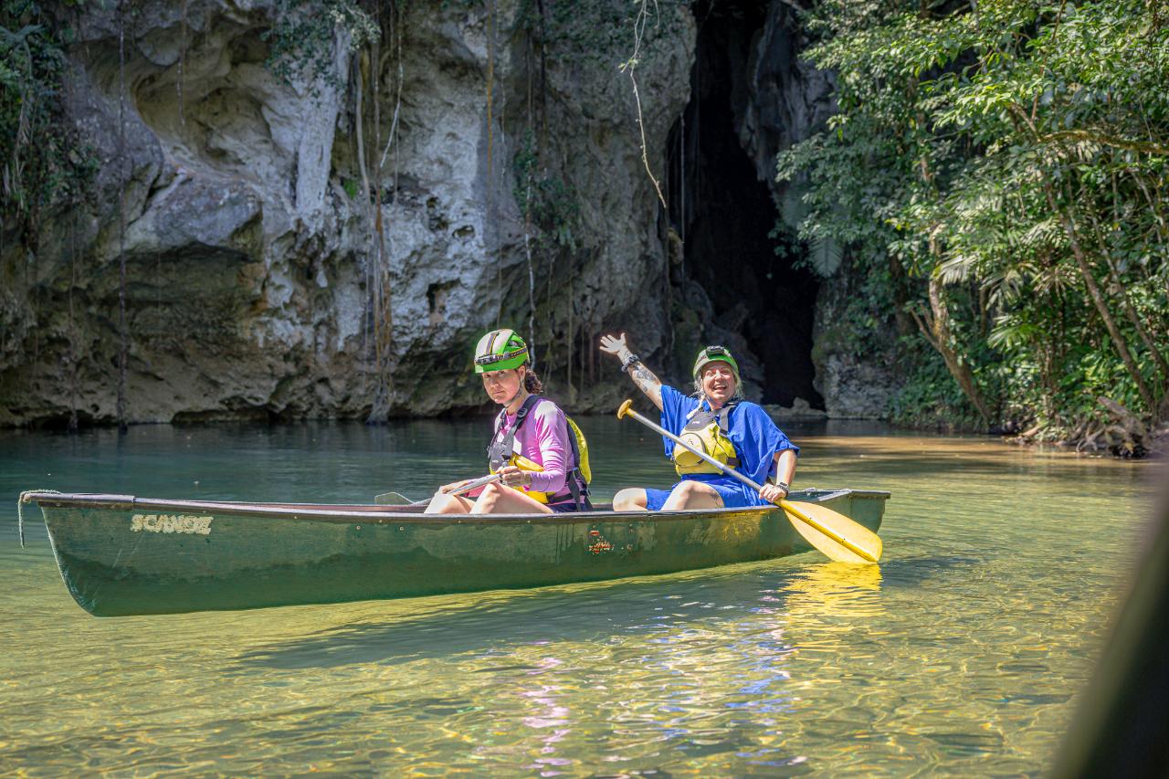 BARTON CREEK CANOE Half Day with Optional JUNGLE  ZIPLINE and/or  WATERFALL or BOTANTICAL GARDEN with BUTTERFLY FARM