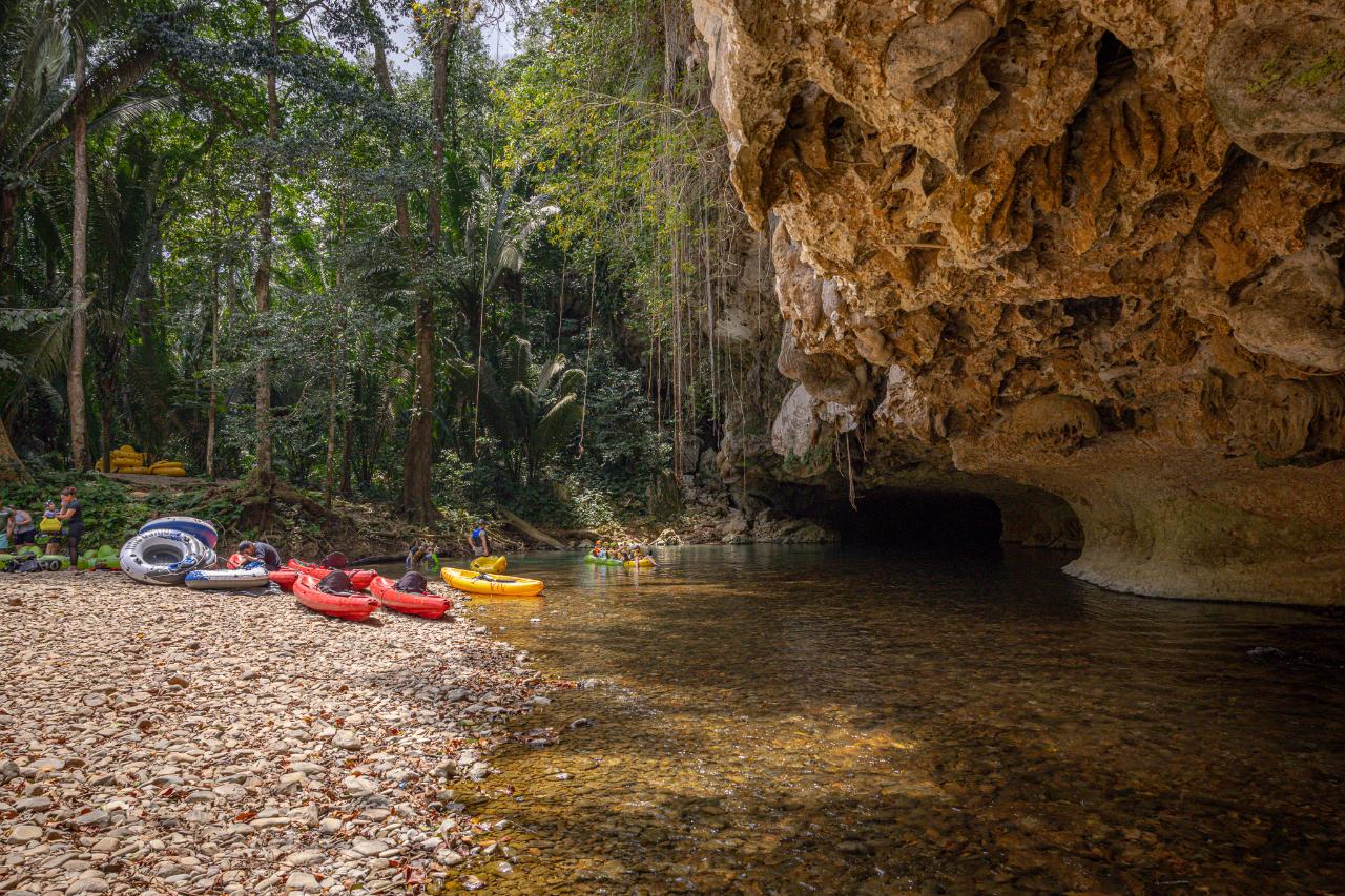 CAVE TUBING At Nohoch Che'en Caves Branch Archaeological Reserve Day ...