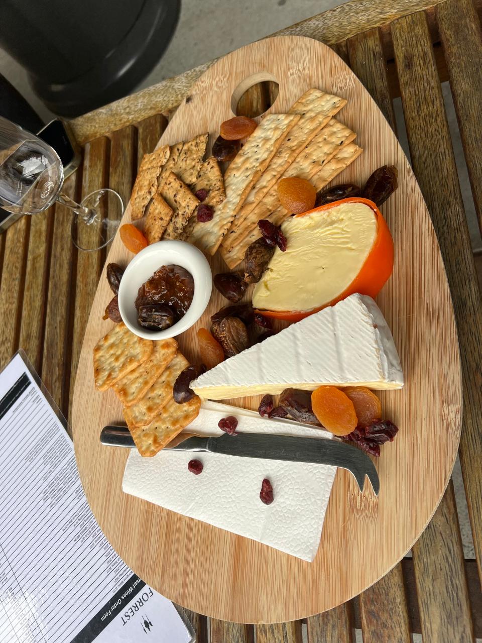 Your Local Chauffeur Wine and Food Delight Tours of Marlborough: Wine and Gourmet Picnic Experience in Marlborough - Photo 15