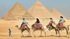  Pyramids & Citadel from Marassi