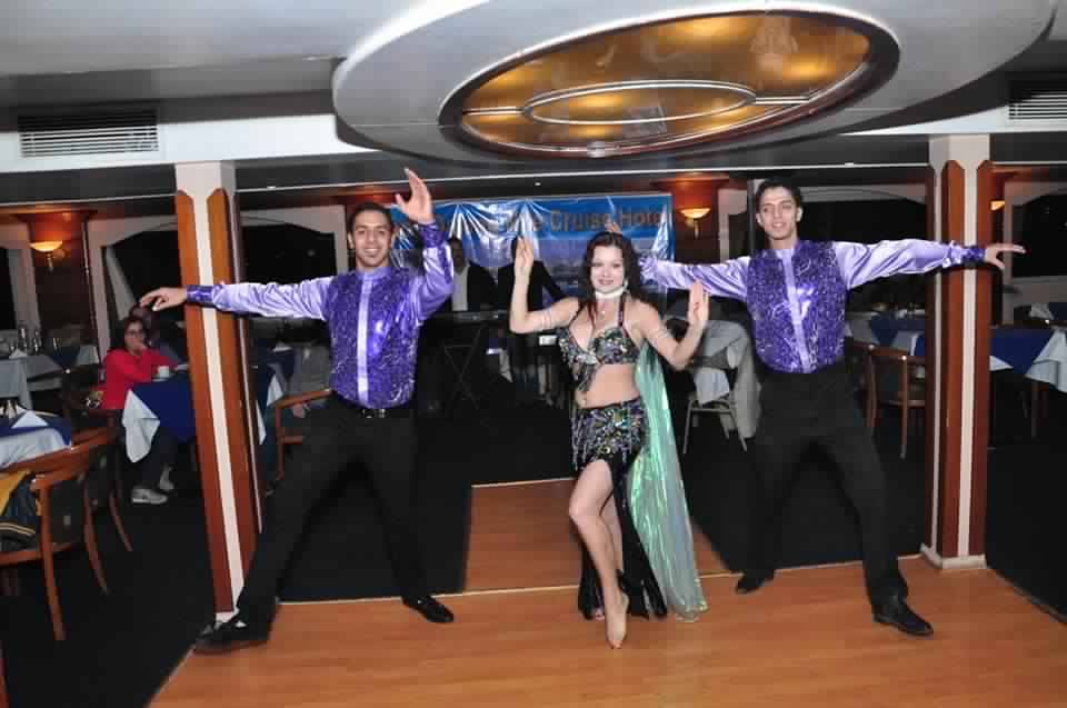 2-hour Dinner Cruise in Cairo with Entertainment Show