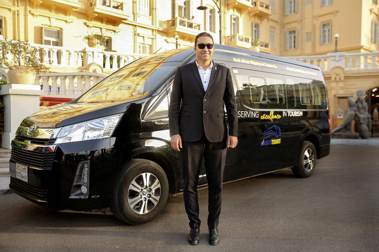 Private Transfer from Luxor Railway Station to Luxor Hotels by Van