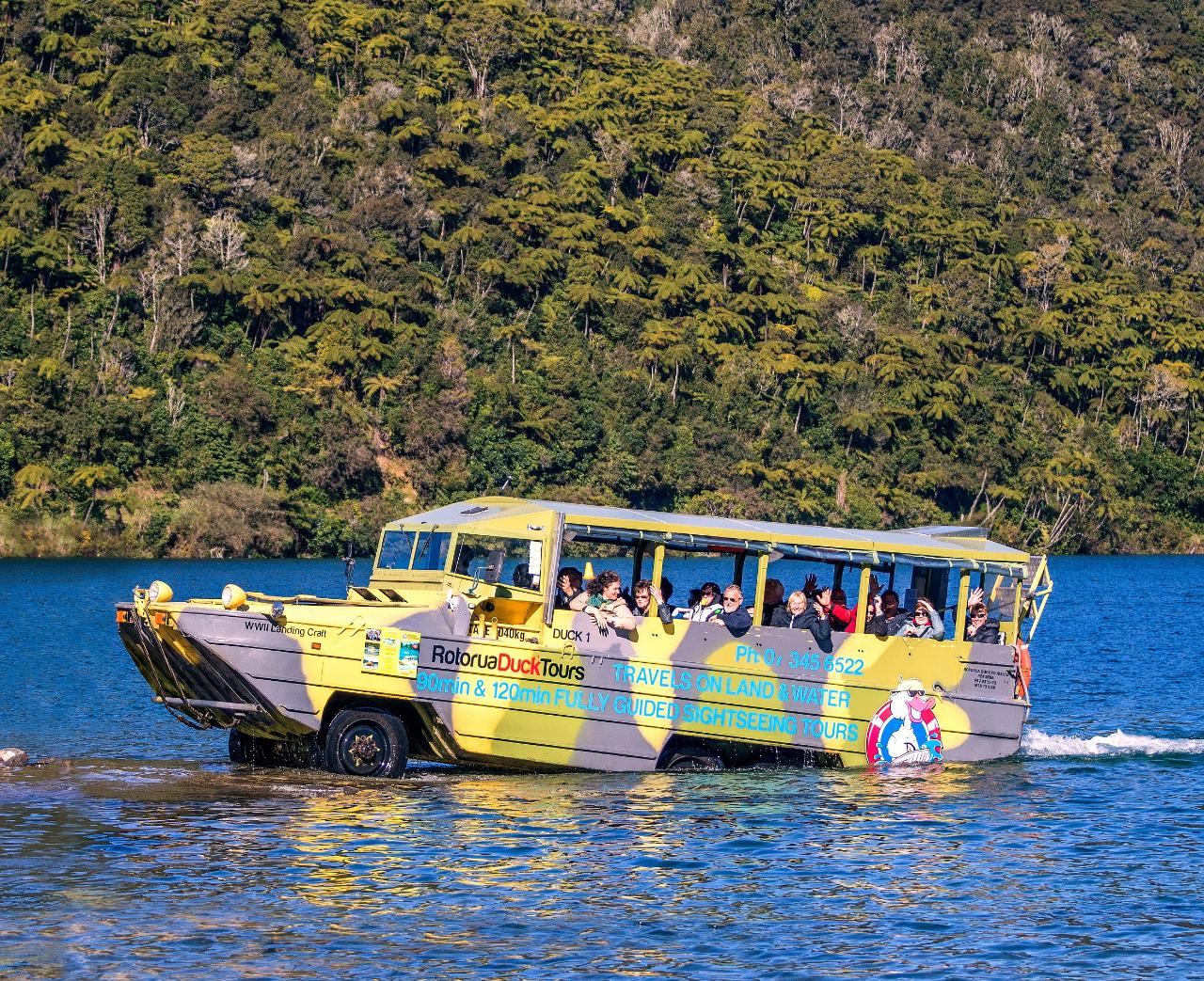 TARAWERA AND LAKES TOUR