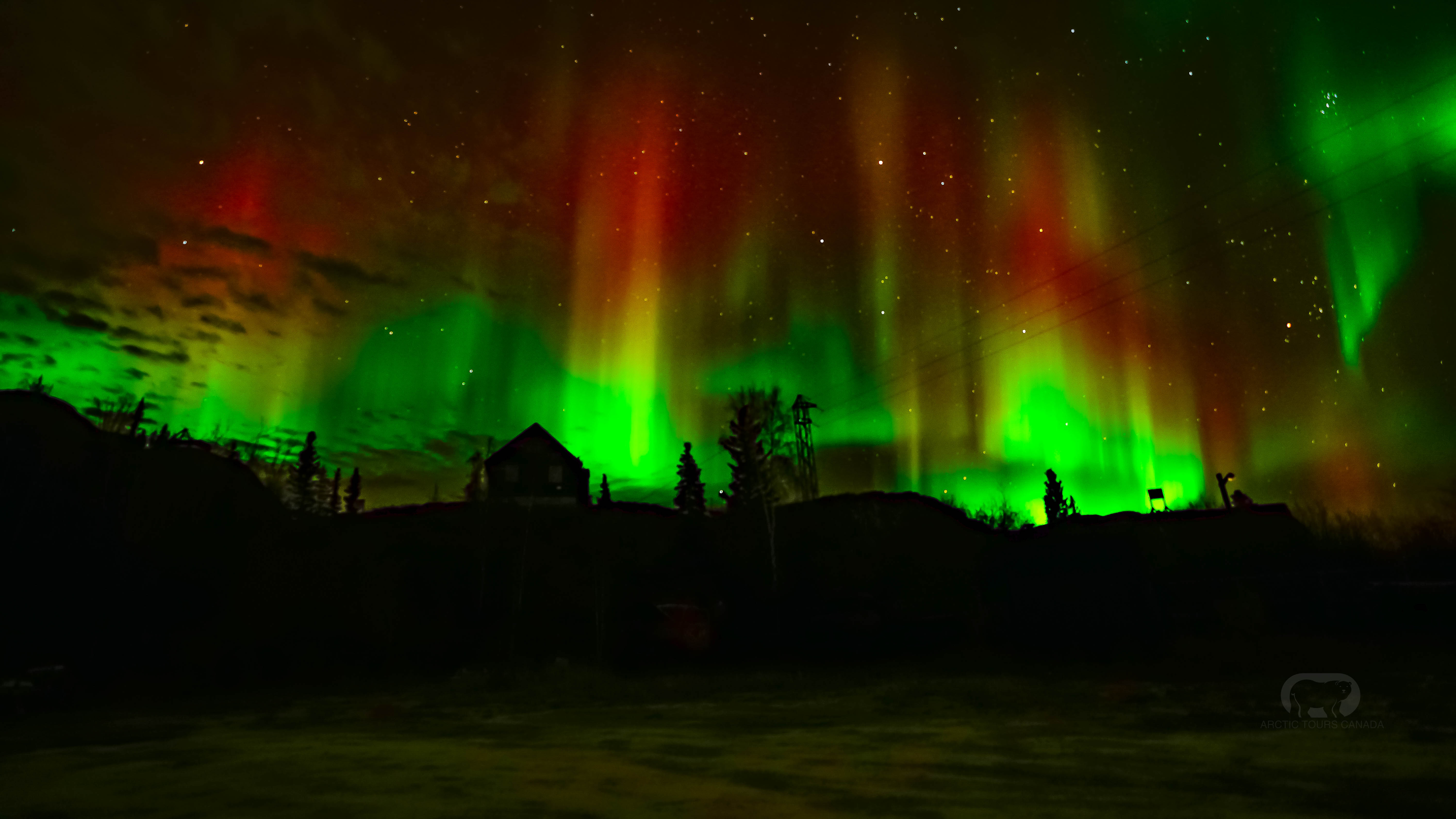 【Yellowknife Aurora Viewing】3-Days Yellowknife Aurora Viewing In Cabin and Aurora Hunting Experience Combo Tour Excluding Accommodation