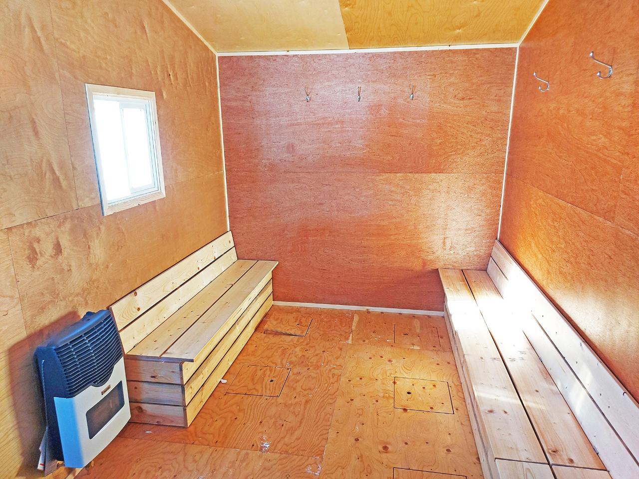 YELLOWKNIFE ICE FISHING TOUR IN HEATED SHACKS Sport Hands on Fishing Experience Arctic Tours