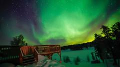 Aurora Viewing Experience in Lakeview Cabin