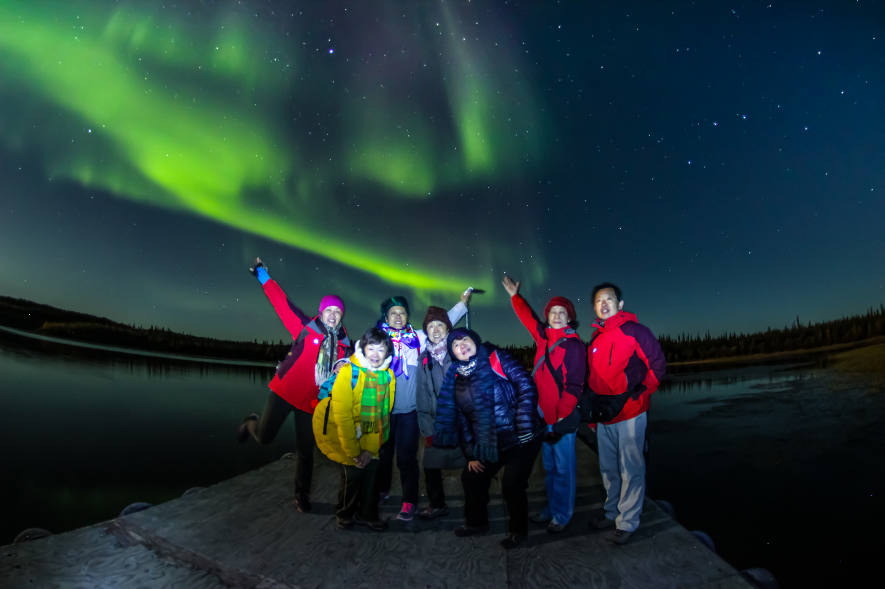 Yellowknife 3 Nights Aurora Viewing Combo Experience at Aboriginal Camp, Cabin And Hunting by Vehicle Package Excluding Accommodation