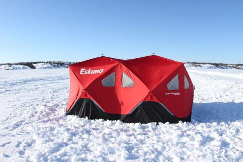 Yellowknife Great Slave Lake Ice Fishing Tour