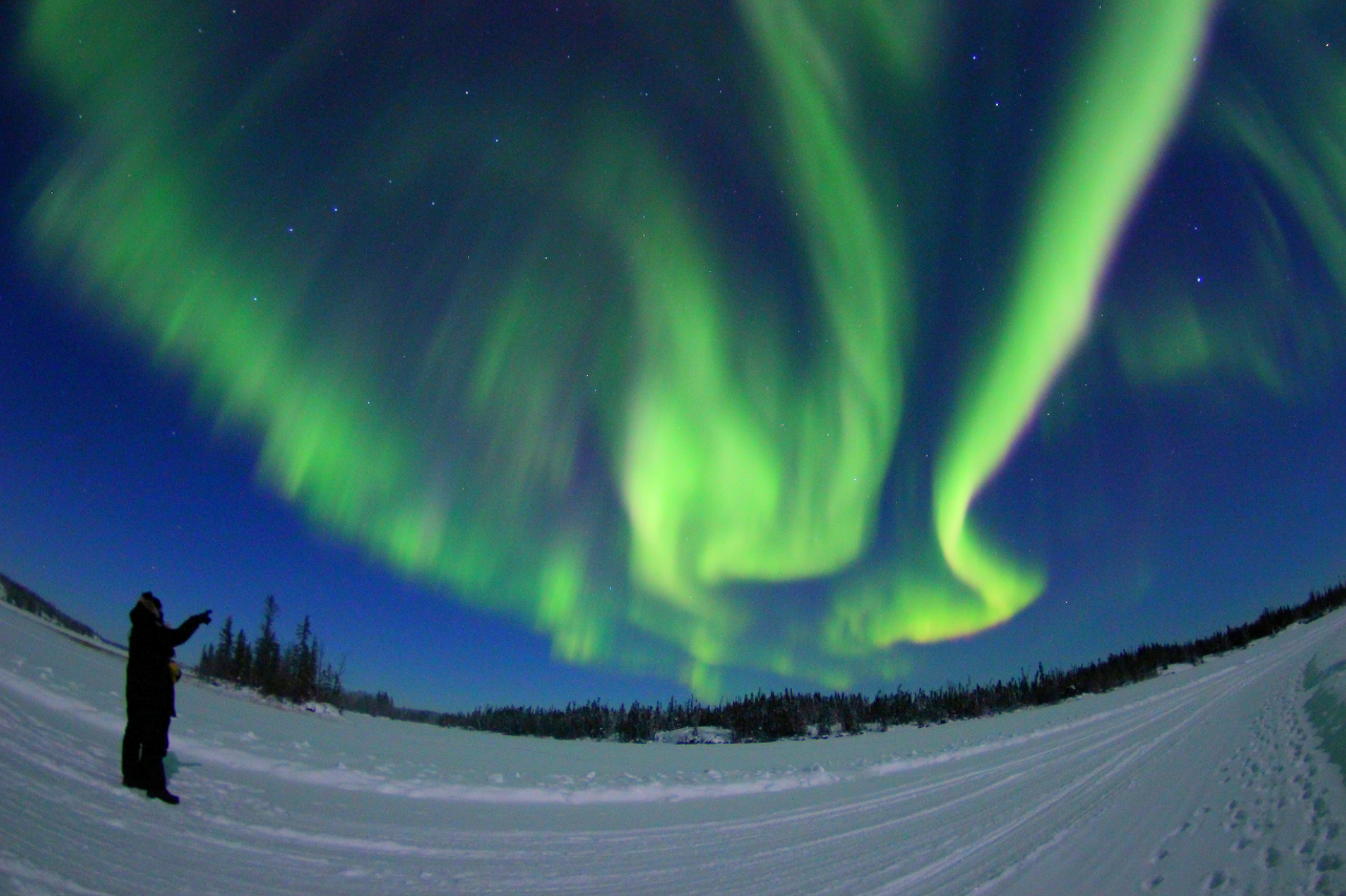 Yellowknife 4 Days 3 Nights Aurora Viewing With Accommodation | 2 ...