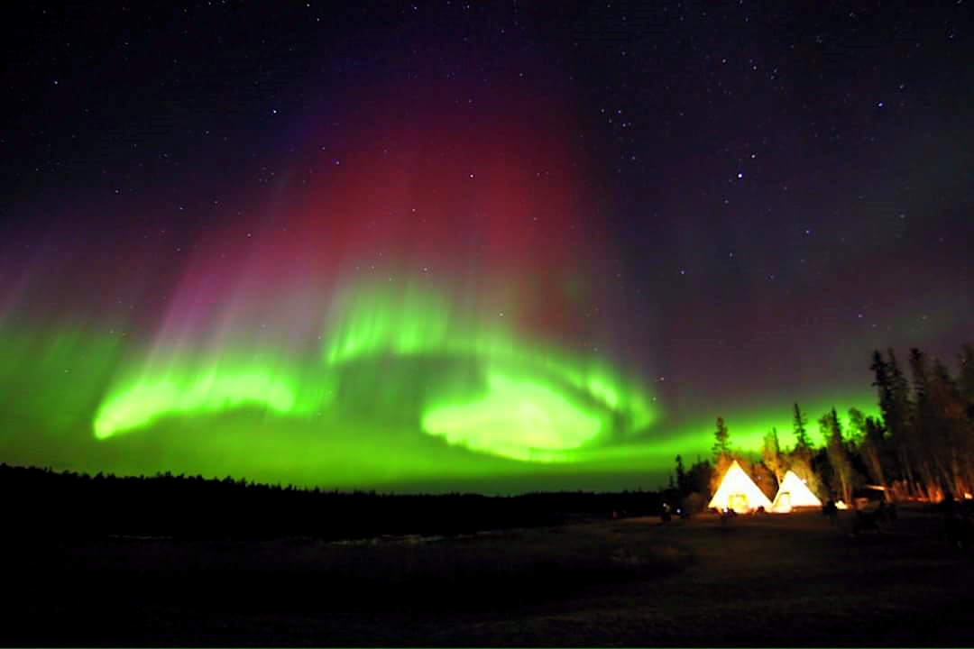 【Yellowknife Aurora Viewing】5-Days Northern Lights Christmas Holiday In Yellowknife Including Accommodation