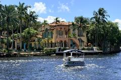 Millionaire's Row Mansions & Yacht Tour in Fort Lauderdale