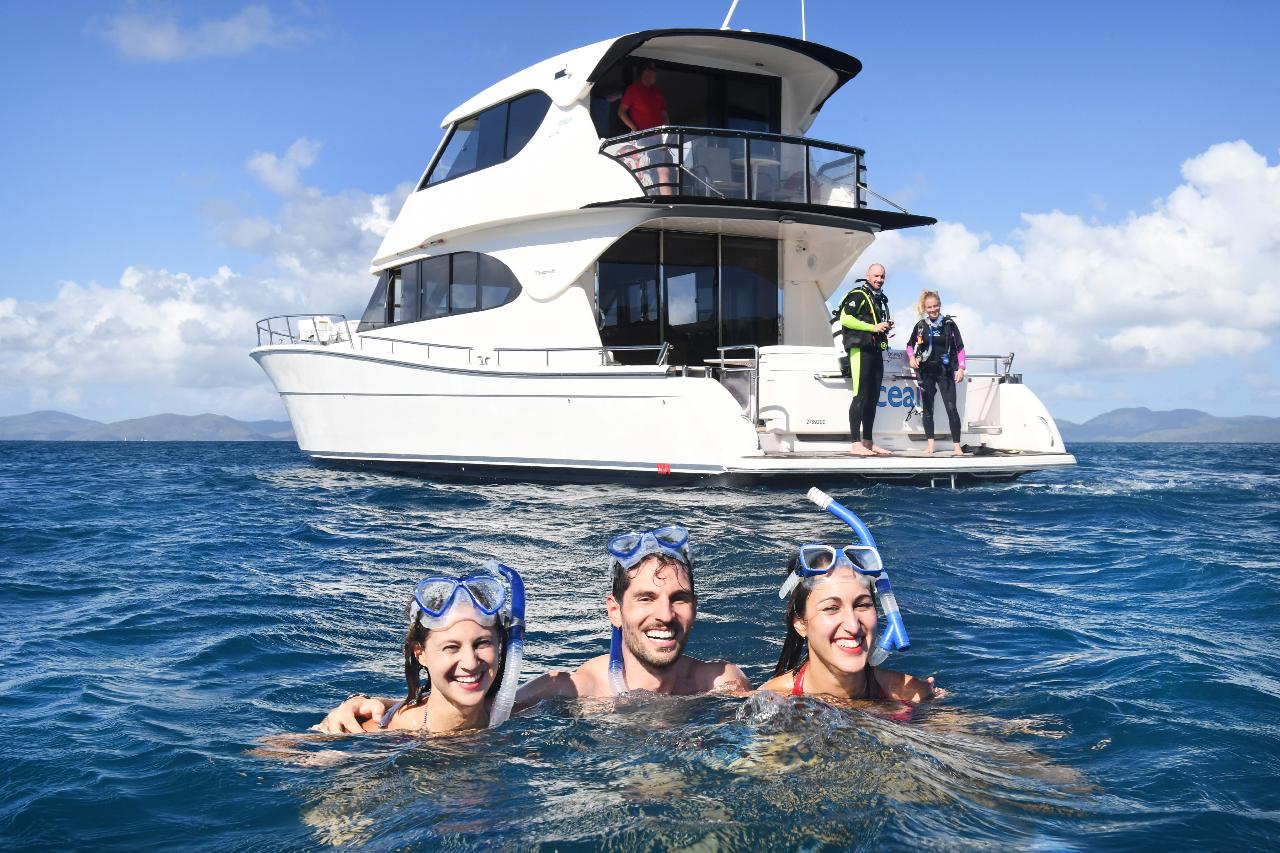 Hayman Island - Private Ocean Free Charter - Outer Reef