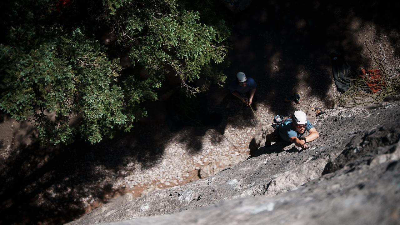Outdoor Sport Lead Climbing Course