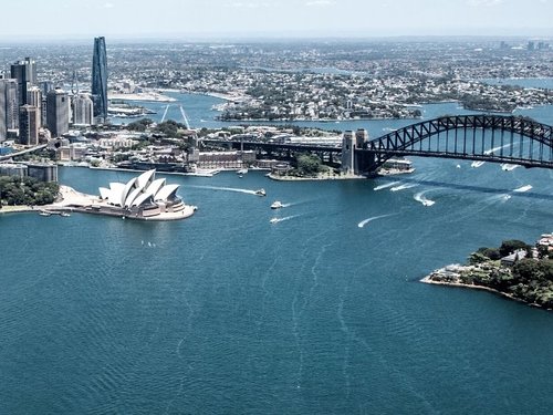 Sydney Harbour & Opera House Scenic Flight - 60MIN
