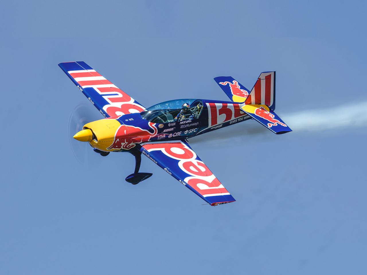 blive forkølet fritaget Mand Ultimate Experience - Red Bull Aerobatic Flight Experience — Matt Hall  Racing