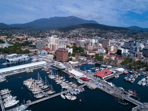 Private Hobart City Sights Half Day 4 – 7 Passengers Tasmania Australia