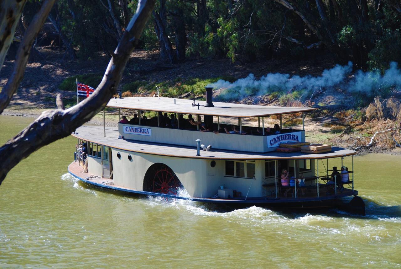 ps canberra river cruise