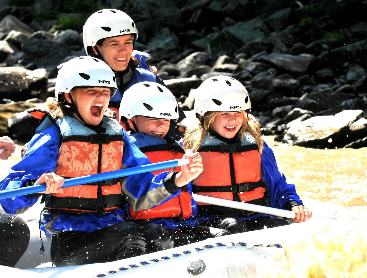 Half Day Upper Whitewater Private Raft (II-III)