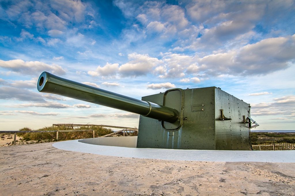 Dream WA Discounted Package - Military Tour: Rottnest Express Ferry + Segway Fortress Adventure + Guns and Tunnel Tour