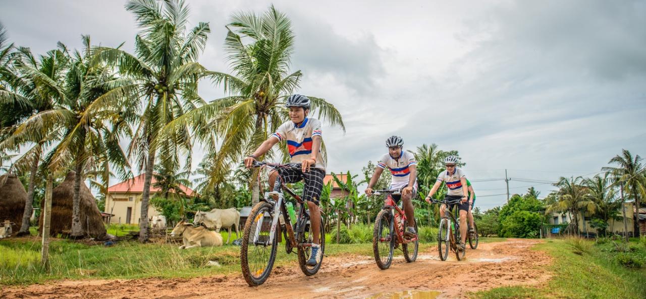 Cycle Angkor to Saigon