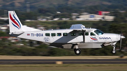 Sansa Airlines Flight with transfers from San Jose to Congo Bongo Ecolodges Manzanillo