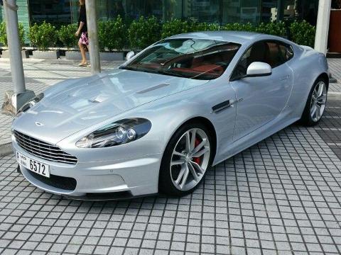 Aston Martin DBS