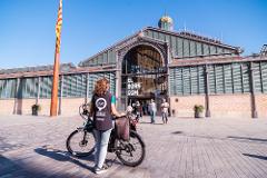 Sagrada Familia and City Highlights Bike Tour