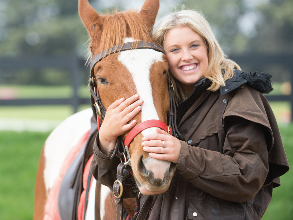 3 Hour Horseback Winery Tour