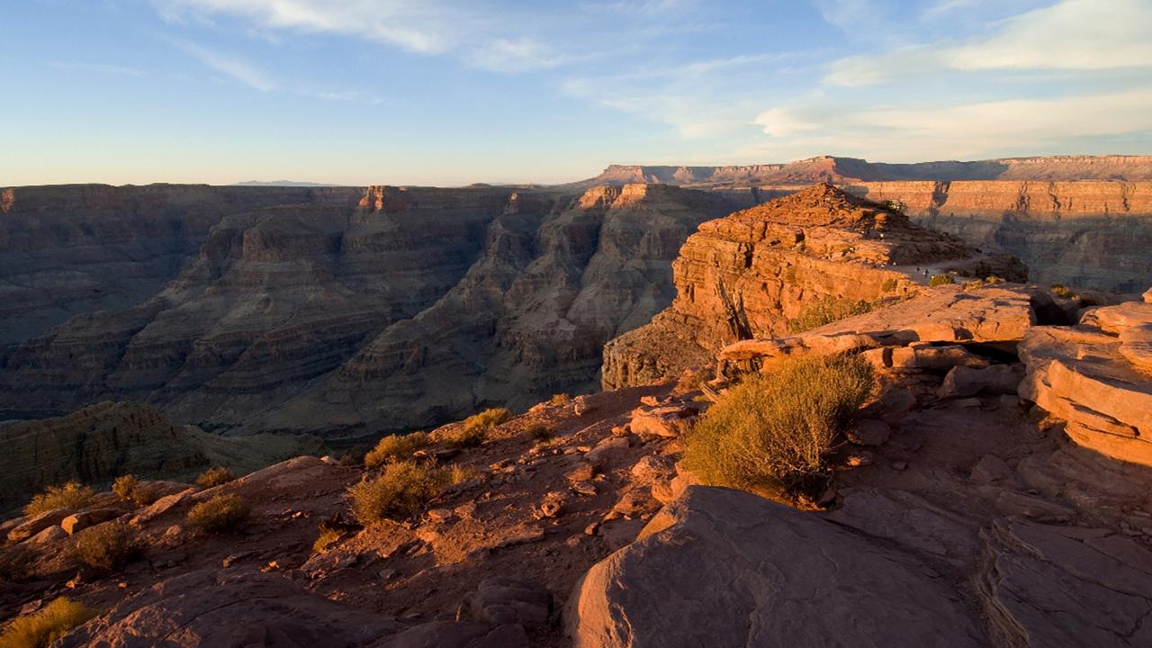 Grand Canyon West Rim Skywalk Bus