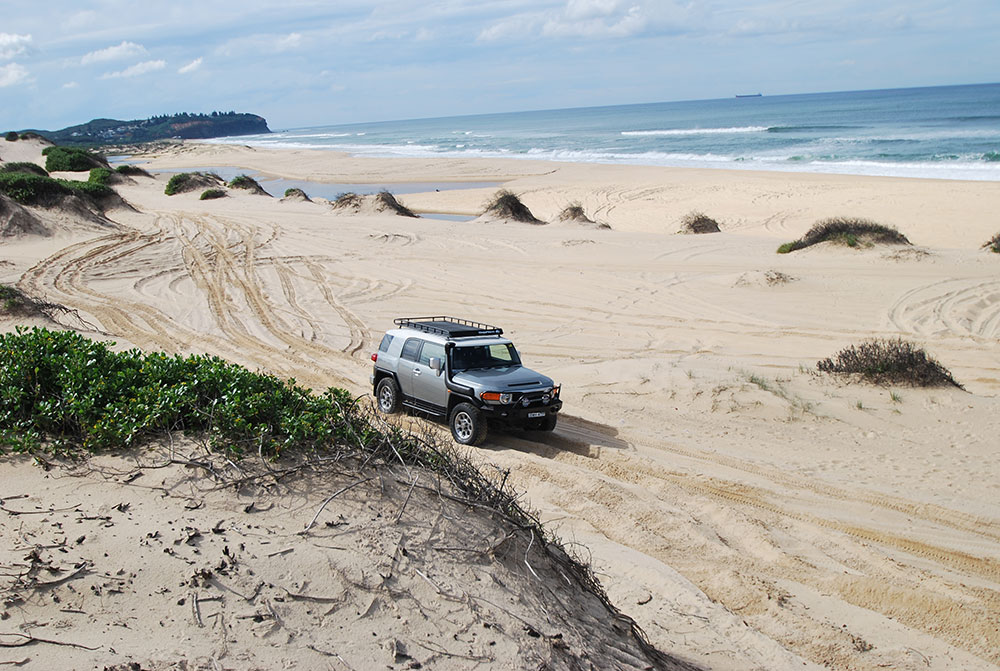 Blacksmiths Beach And Dunes 4wd Experience - 4wd Safaris Australia ...