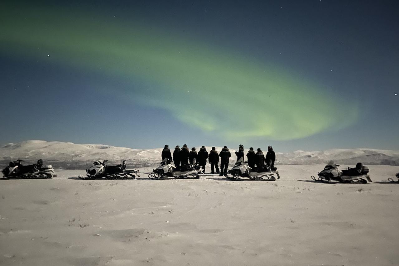 NIGHT SKY SNOWMOBILE TOUR