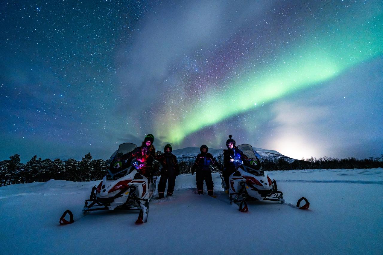 AURORA ELECTRIC SNOWMOBILE ADVENTURE