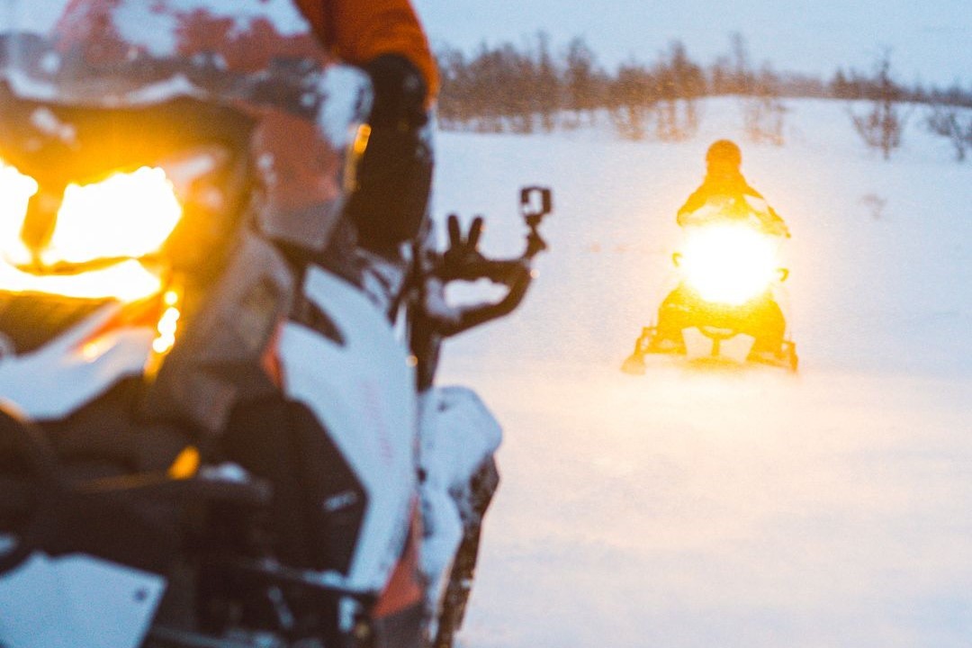 NATIONALPARK SNOWMOBILE TOUR