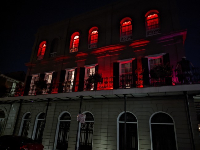 ADULTS ONLY French Quarter Ghost & Vampire Walking Tour