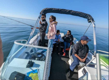 FISHING BOAT HIRE MELBOURNE (4HRS)