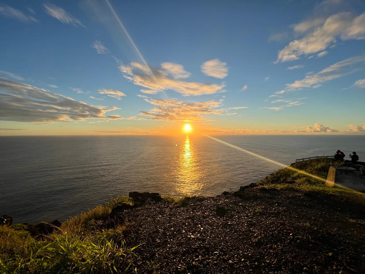 Sunrise Hiking Shuttle at the Makapu'u Lighthouse Trail