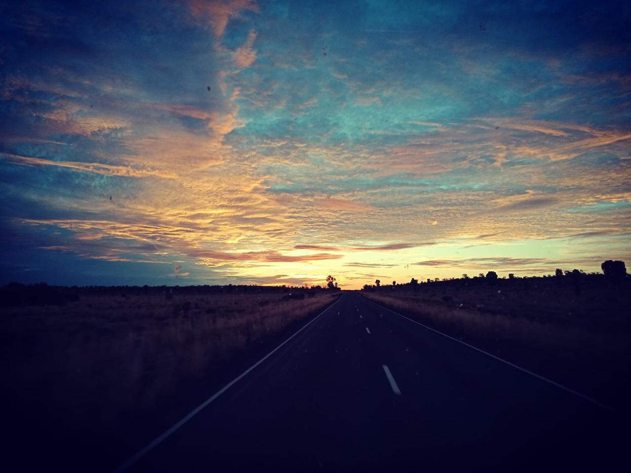 7 Day Package *Darwin to Ayers Rock (Uluru) PLUS return to Darwin*