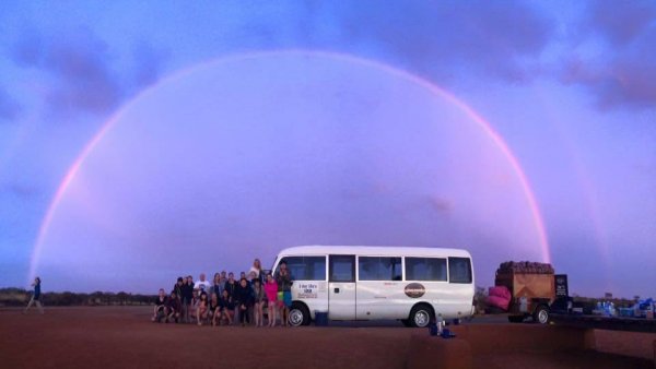 1 Day Transfer *Alice Springs to Ayers Rock (Uluru)*