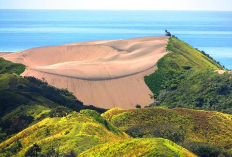 "Sigatoka Adventure: Pacific's Largest Sand Dunes & Fiji's Famous Waterfall Tour!"