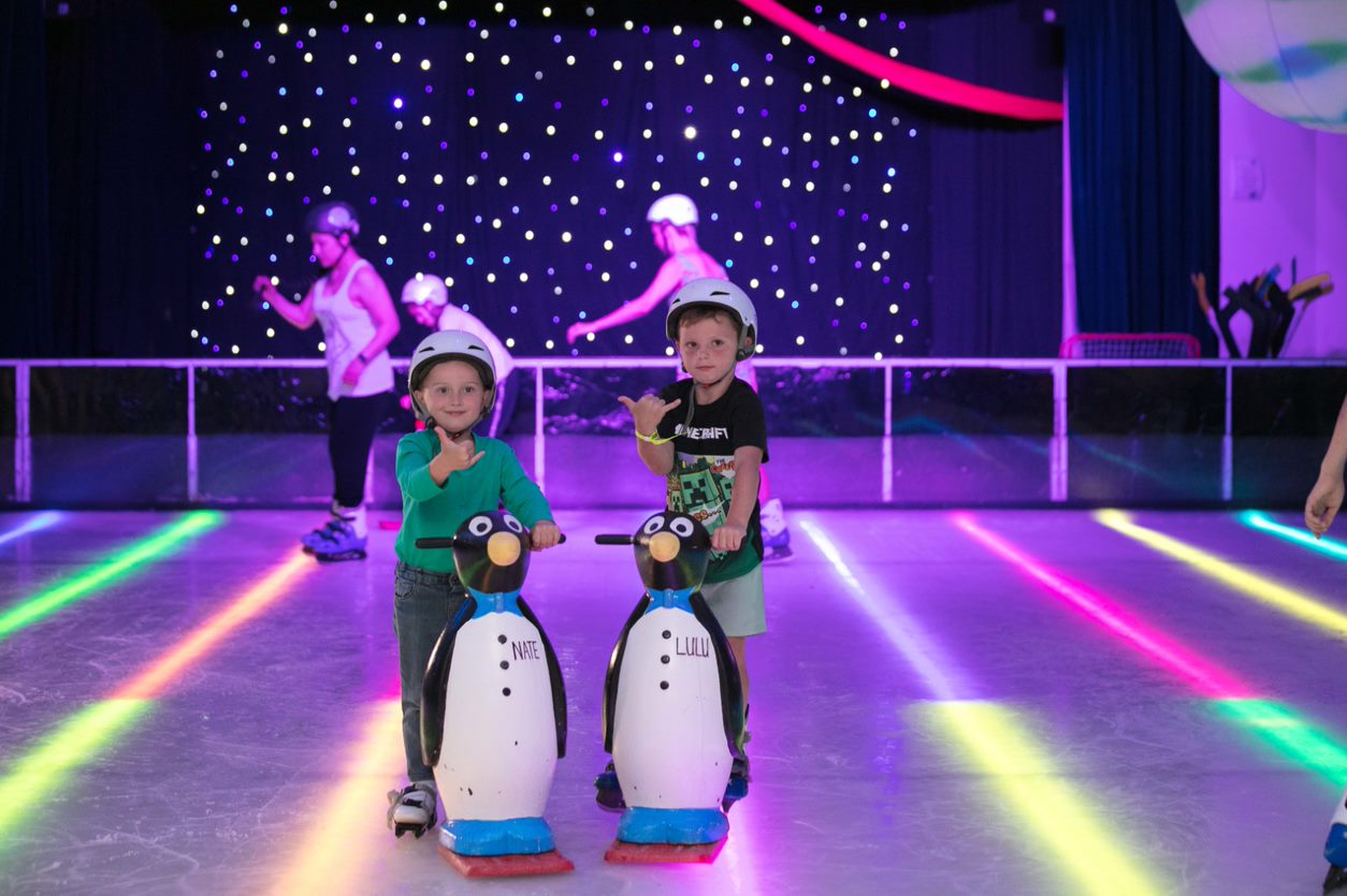 Basic IceSkating Party RESTAURANT PARTY TABLE (min 5 kids