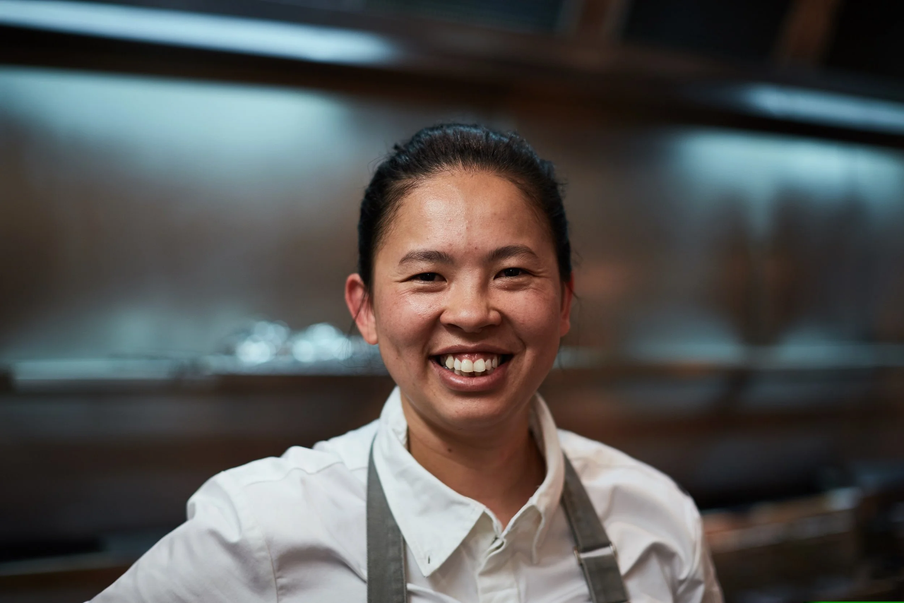 Cook with Thi Le