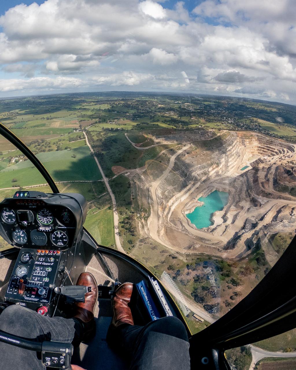 PRIVATE BAROSSA VALLEY DELUXE - 30 Minute Scenic Flight
