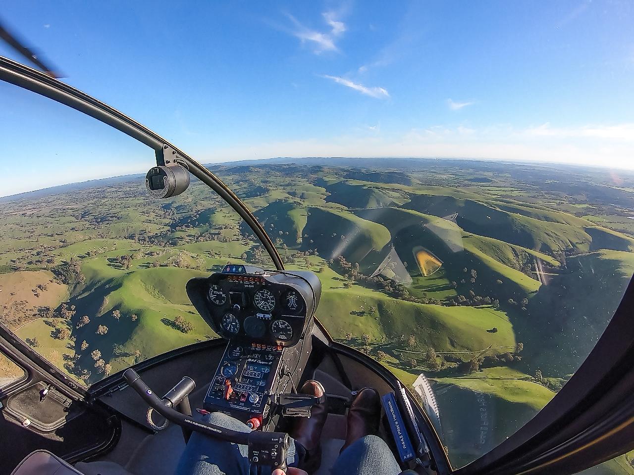 ADELAIDE HILLS & COASTLINE – 60-70 Minute Scenic Flight