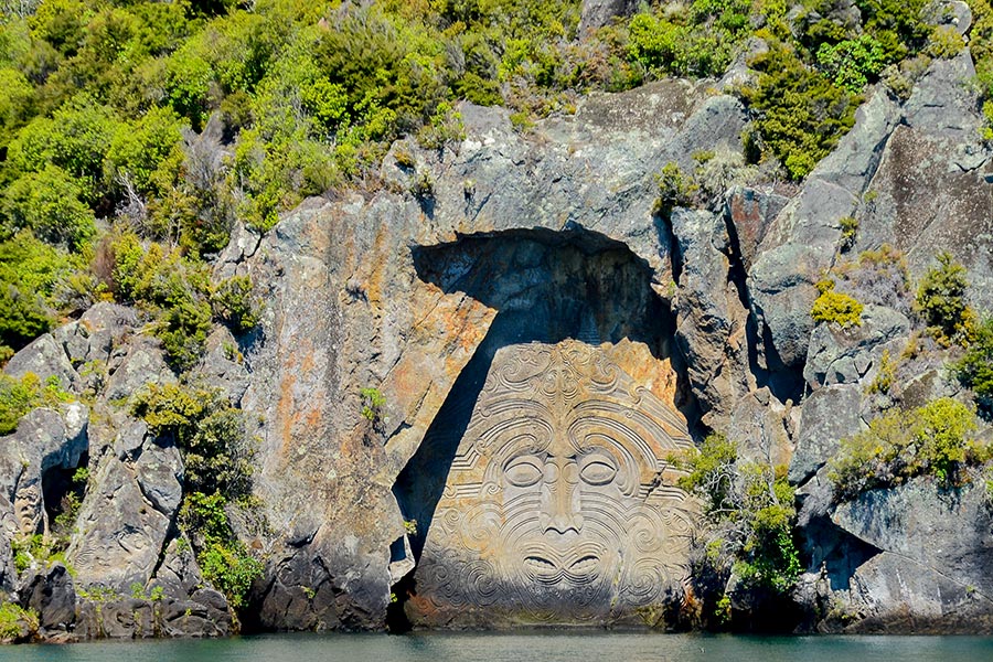 Maori Rock Carvings - 10:30am & 2pm