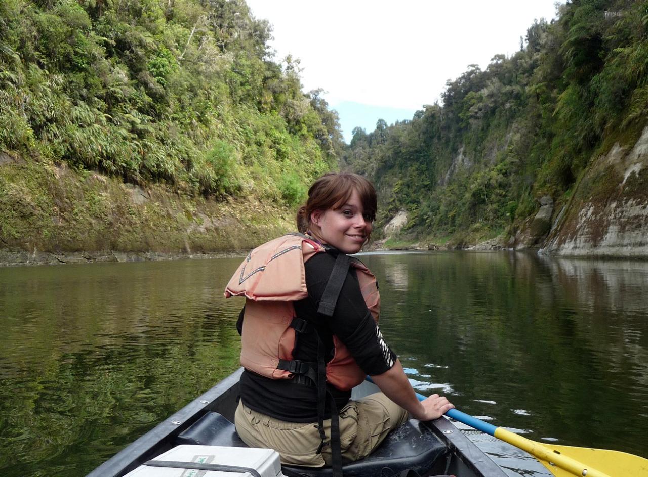 Coach Tour 1 Day Whanganui River Guided Canoe (Taumarunui to Ohinepane)