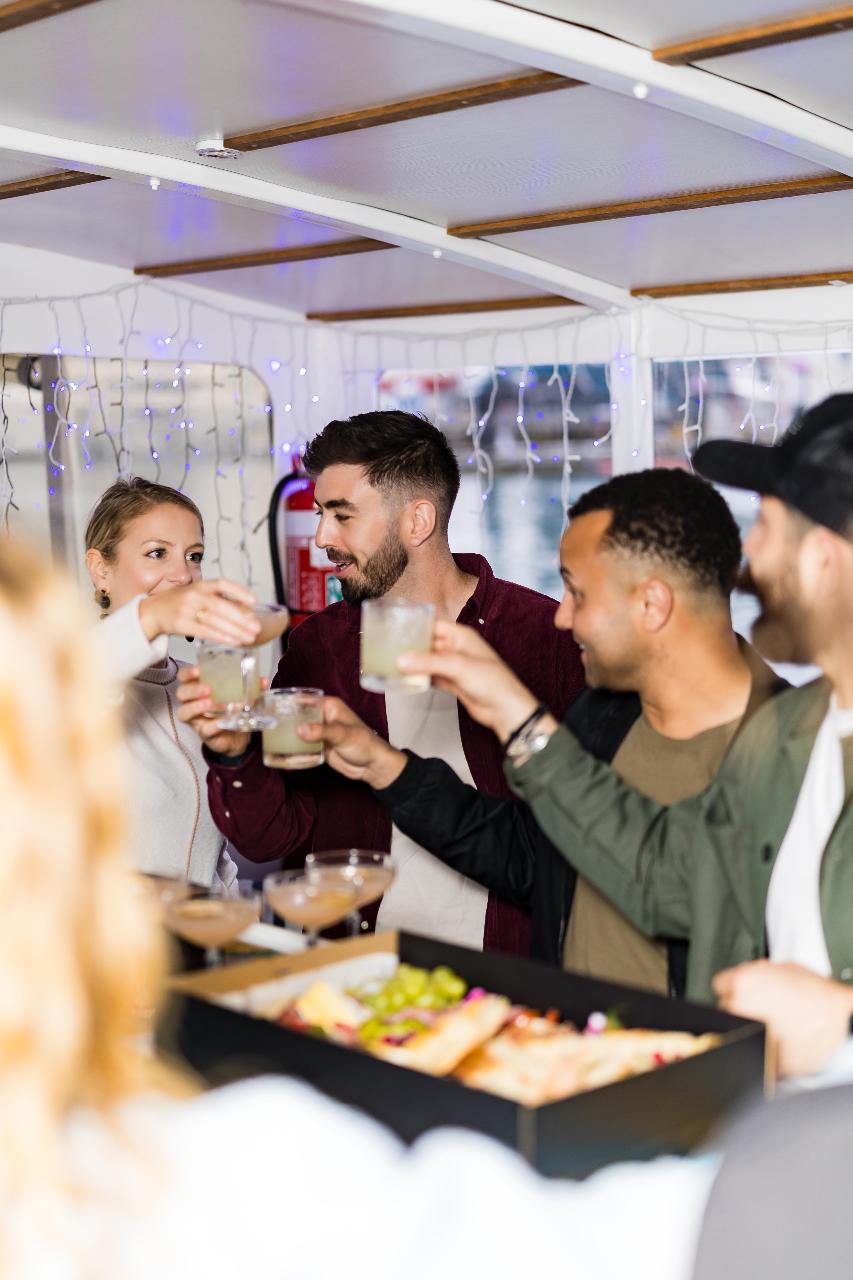 Wunderbar Cocktail Cruise